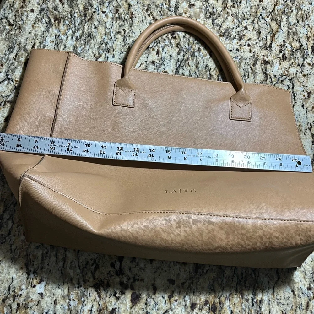 LA/TC Milano Elegant Tan vegan bag in good condition